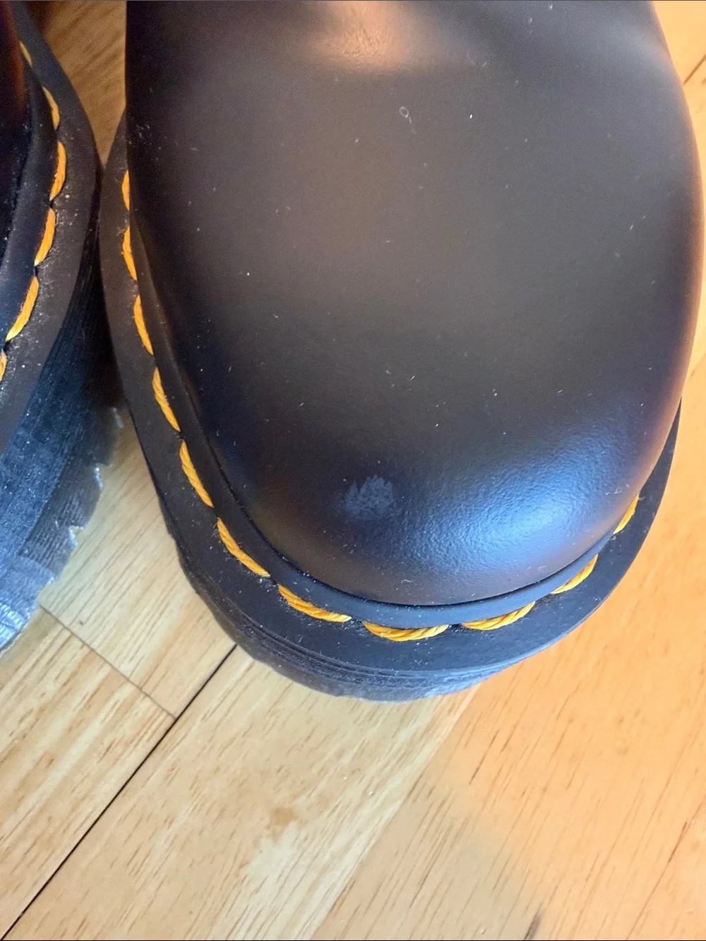 DOC MARTENS 1461 SMOOTH LEATHER PLATFORM SHOES Size 5